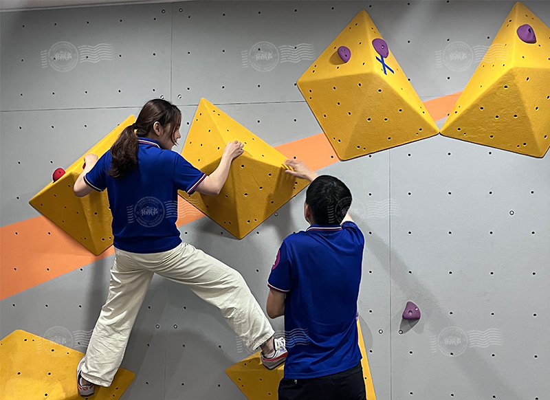 home bouldering wall, rock climbing wall, home climbing wall, climbing training, climbing route